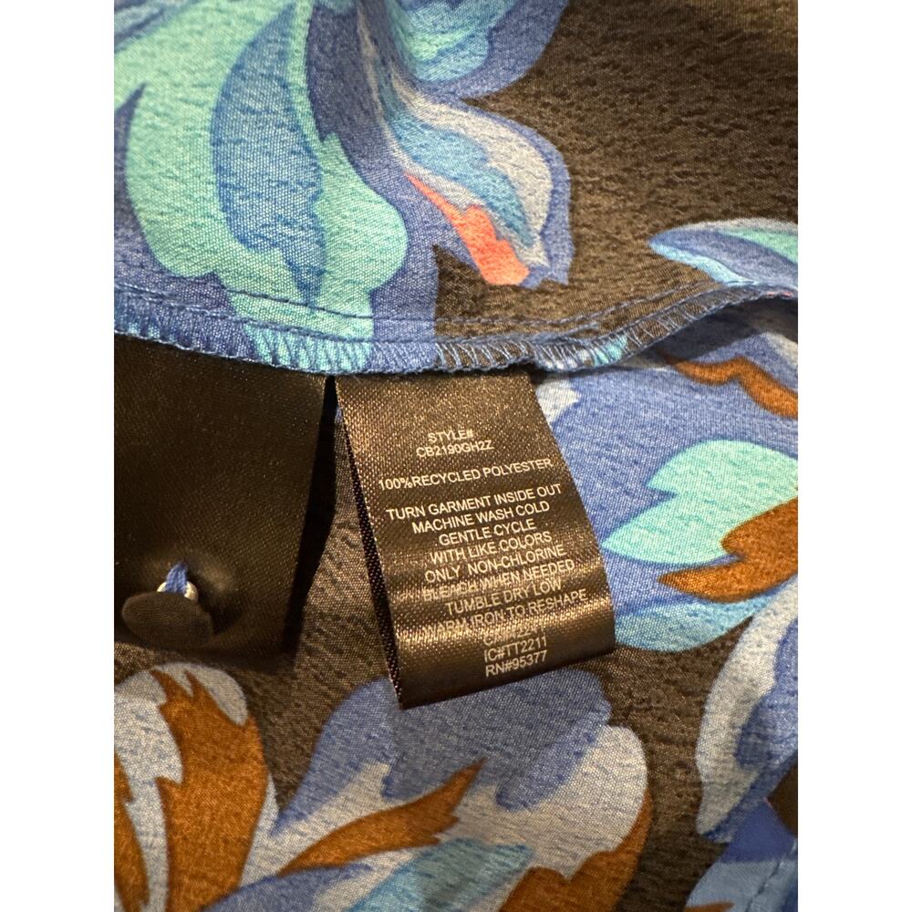 (Stitch Fix) Sanctuary Black w/ Blue Floral Blouse. New without tags in size 2X - Picture 6 of 6